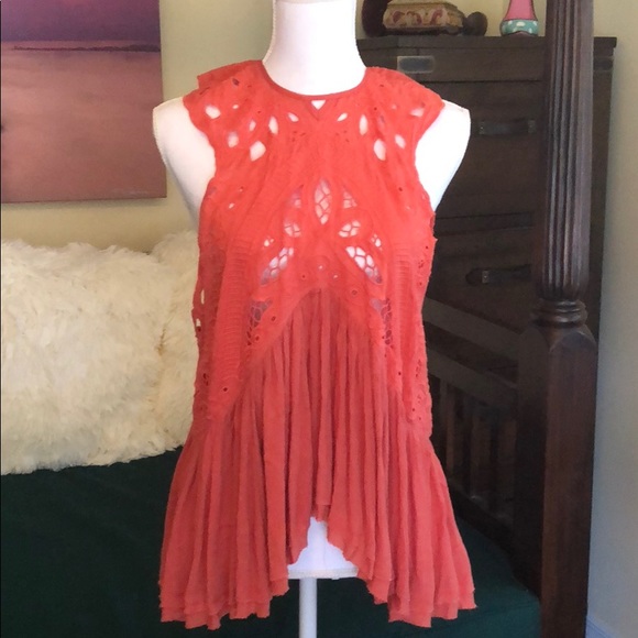 FREE PEOPLE TOP - Picture 2 of 4